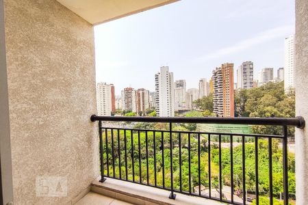 Apartamento para alugar com 65m², 2 quartos e 2 vagas Apartamento para alugar com 65m², 2 quartos e 2 vagasVaranda