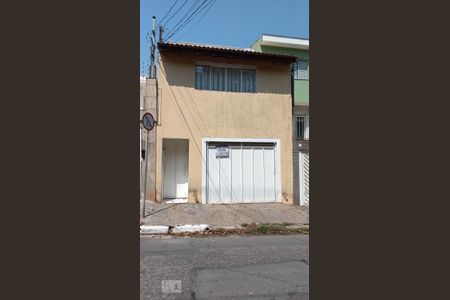Fachada de casa à venda com 3 quartos, 190m² em Parque Jabaquara, São Paulo