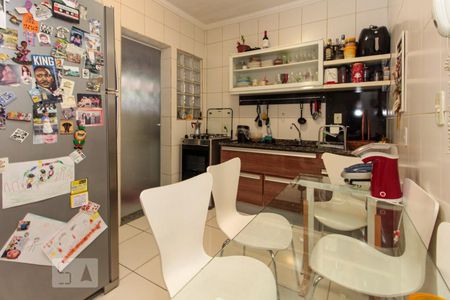 Apartamento à venda com 61m², 2 quartos e sem vagaCozinha