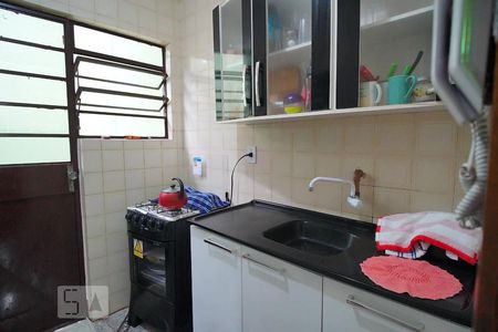 Casa de condomínio à venda com 82m², 2 quartos e 1 vagaCozinha