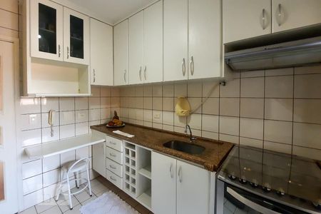 Apartamento à venda com 75m², 3 quartos e 1 vagaCozinha