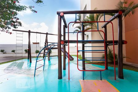 Apartamento para alugar com 64m², 2 quartos e 1 vaga Apartamento para alugar com 64m², 2 quartos e 1 vagaÁrea Comum - Playground