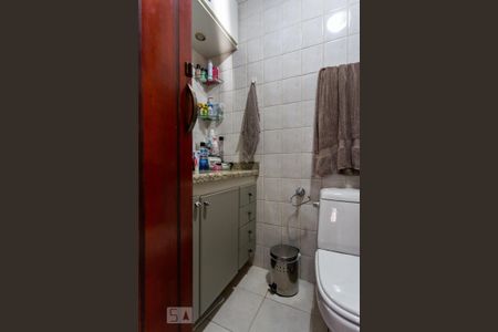 Apartamento para alugar com 64m², 2 quartos e 1 vaga Apartamento para alugar com 64m², 2 quartos e 1 vagaBanheiro