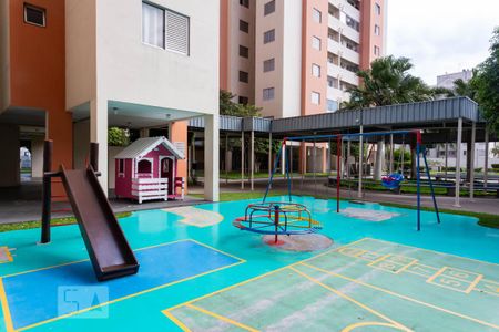 Apartamento para alugar com 64m², 2 quartos e 1 vaga Apartamento para alugar com 64m², 2 quartos e 1 vagaÁrea Comum - Playground