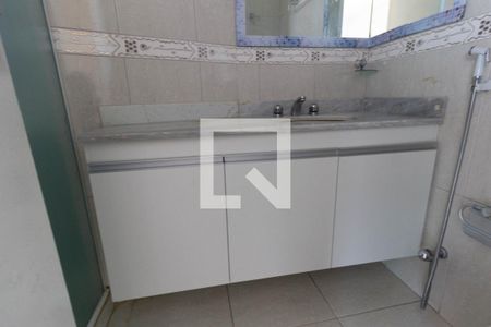 Apartamento para alugar com 136m², 3 quartos e 2 vagasBanheiro