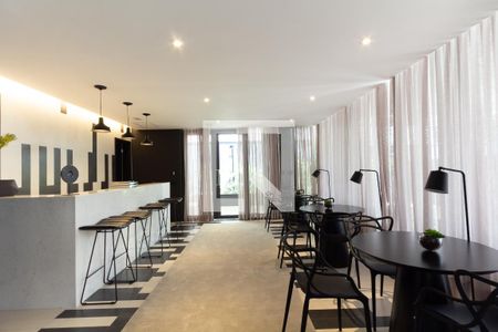 Apartamento para alugar com 53m², 1 quarto e 1 vaga Apartamento para alugar com 53m², 1 quarto e 1 vagaÁrea comum - Salão de festas