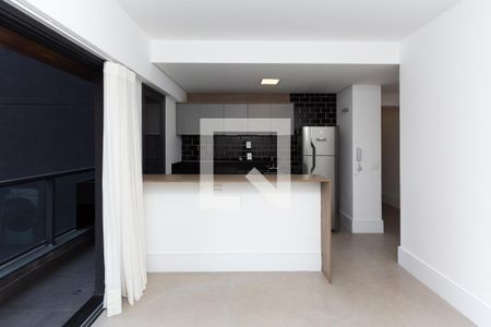 Sala/Cozinha de apartamento para alugar com 1 quarto, 53m² em Itaim Bibi, São Paulo
