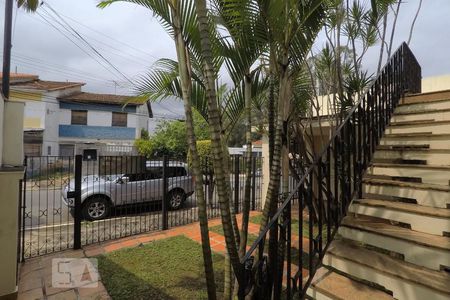 Casa à venda com 310m², 2 quartos e 2 vagasFachada