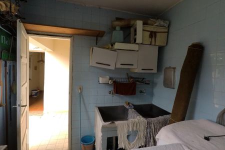 Casa à venda com 310m², 2 quartos e 2 vagasÁrea de Serviço