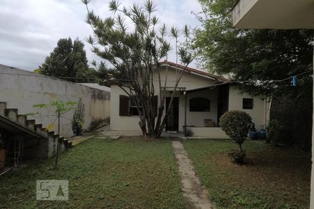 Casa à venda com 310m², 2 quartos e 2 vagasÁrea Externa