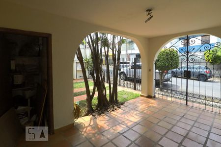 Casa à venda com 310m², 2 quartos e 2 vagasÁrea Externa