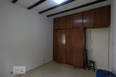Casa à venda com 310m², 2 quartos e 2 vagasQuarto