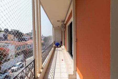 Apartamento à venda com 75m², 2 quartos e 1 vagaVaranda