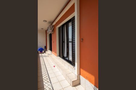 Apartamento à venda com 75m², 2 quartos e 1 vagaVaranda