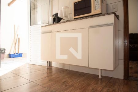 Casa à venda com 111m², 3 quartos e 2 vagas Casa à venda com 111m², 3 quartos e 2 vagasCozinha