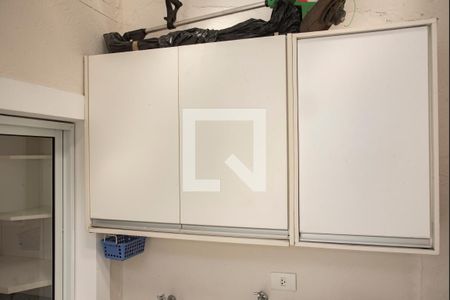 Casa à venda com 111m², 3 quartos e 2 vagas Casa à venda com 111m², 3 quartos e 2 vagasÁrea de Serviço