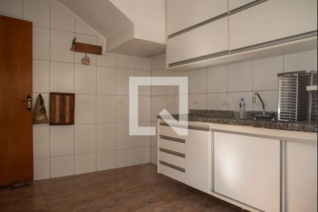 Casa à venda com 111m², 3 quartos e 2 vagas Casa à venda com 111m², 3 quartos e 2 vagasCozinha