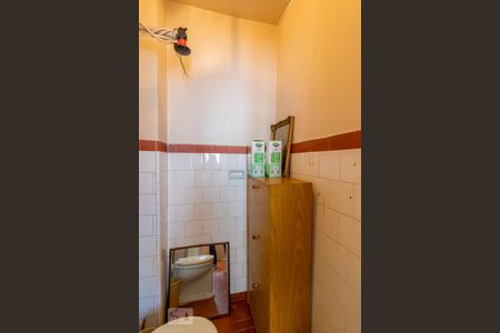 Apartamento à venda com 165m², 3 quartos e 1 vaga Apartamento à venda com 165m², 3 quartos e 1 vagaBanheiro de Serviço