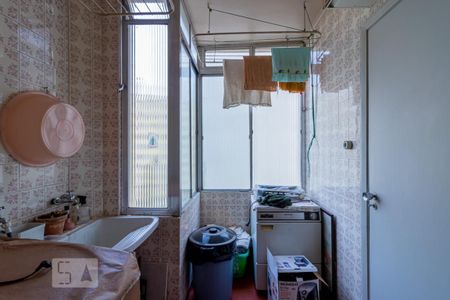 Apartamento à venda com 165m², 3 quartos e 1 vaga Apartamento à venda com 165m², 3 quartos e 1 vagaÁrea de Serviço