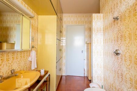 Apartamento à venda com 165m², 3 quartos e 1 vaga Apartamento à venda com 165m², 3 quartos e 1 vagaBanheiro