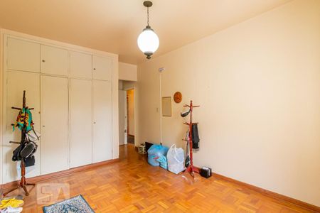 Apartamento à venda com 165m², 3 quartos e 1 vaga Apartamento à venda com 165m², 3 quartos e 1 vagaSuíte