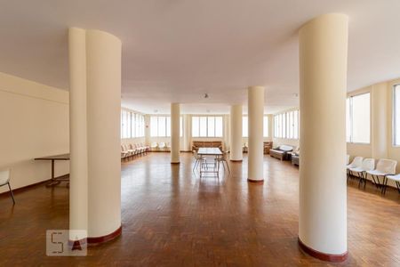 Apartamento à venda com 165m², 3 quartos e 1 vaga Apartamento à venda com 165m², 3 quartos e 1 vagaSalão de festas