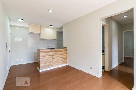 Sala de apartamento para alugar com 3 quartos, 68m² em Jardim Celeste, São Paulo