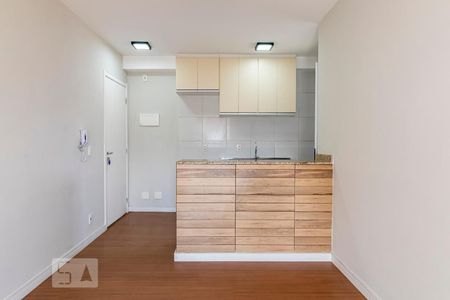Sala de apartamento para alugar com 3 quartos, 68m² em Jardim Celeste, São Paulo