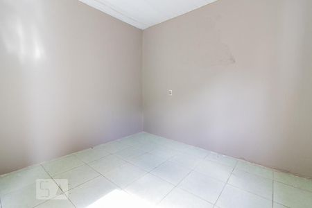 Dormitório de casa para alugar com 1 quarto, 54m² em Coronel Aparicio Borges, Porto Alegre