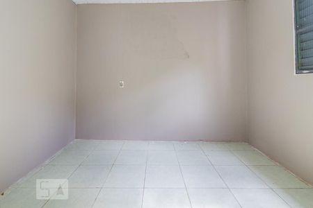 Dormitório de casa para alugar com 1 quarto, 54m² em Coronel Aparicio Borges, Porto Alegre