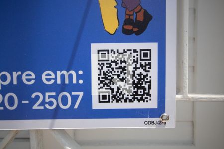 Casa à venda com 60m², 1 quarto e 1 vagaPlaquinha