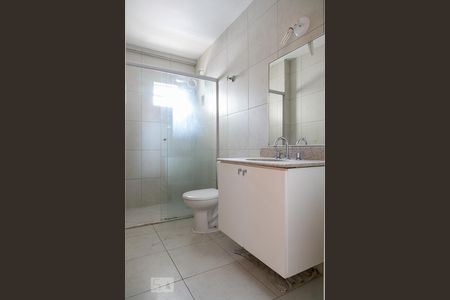 Banheiro de apartamento à venda com 1 quarto, 49m² em Bela Vista, São Paulo