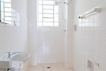 Banheiro de apartamento à venda com 1 quarto, 43m² em Santa Cecília, São Paulo