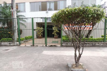 Apartamento à venda com 70m², 2 quartos e 1 vagaDetale 