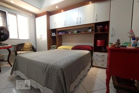 Apartamento à venda com 70m², 2 quartos e 1 vagaQuarto 2 - Armários
