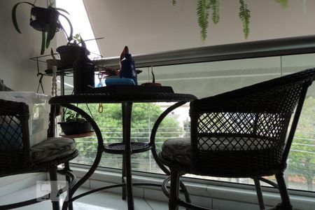 Apartamento à venda com 70m², 2 quartos e 1 vagaVaranda 