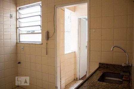 Apartamento à venda com 56m², 2 quartos e 1 vagaCozinha
