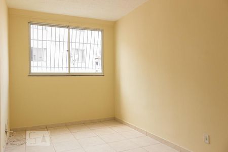 Sala de Apartamento com 2 quartos, 47m² Campo Grande