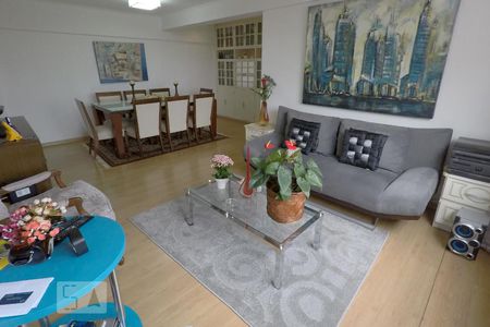 Apartamento à venda com 80m², 2 quartos e 1 vagaSala