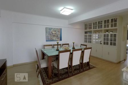 Apartamento à venda com 80m², 2 quartos e 1 vagaSala
