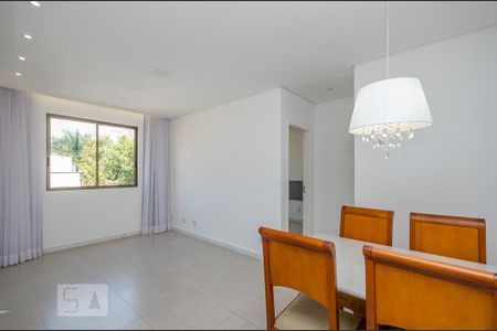 Sala de apartamento para alugar com 1 quarto, 45m² em Estoril, Belo Horizonte