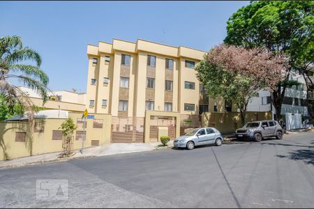 Apartamento para alugar com 45m², 1 quarto e 2 vagasFachada
