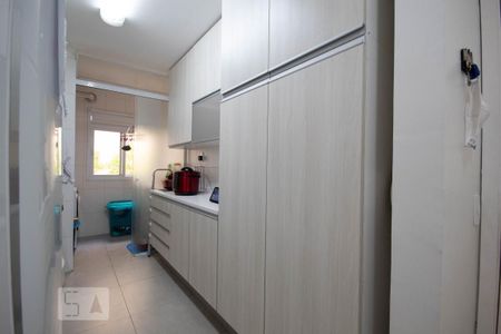 Apartamento à venda com 84m², 3 quartos e 2 vagas Apartamento à venda com 84m², 3 quartos e 2 vagasCozinha