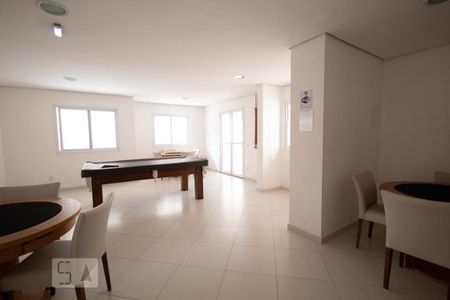 Apartamento à venda com 84m², 3 quartos e 2 vagas Apartamento à venda com 84m², 3 quartos e 2 vagasSalão de jogos