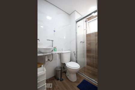 Apartamento à venda com 84m², 3 quartos e 2 vagas Apartamento à venda com 84m², 3 quartos e 2 vagasBanheiro da Suíte