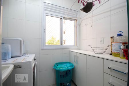 Apartamento à venda com 84m², 3 quartos e 2 vagas Apartamento à venda com 84m², 3 quartos e 2 vagasÁrea de Serviço