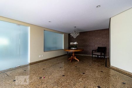 Apartamento à venda com 154m², 4 quartos e 3 vagasHall Social