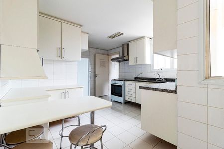 Apartamento à venda com 154m², 4 quartos e 3 vagasCozinha