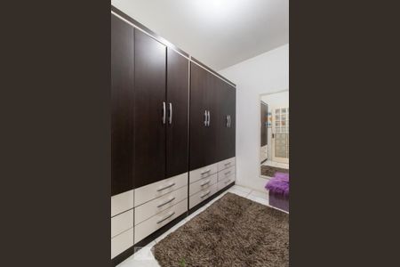 Casa à venda com 454m², 3 quartos e 5 vagas Casa à venda com 454m², 3 quartos e 5 vagasCloset do Quarto 1