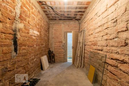 Casa à venda com 454m², 3 quartos e 5 vagas Casa à venda com 454m², 3 quartos e 5 vagasEspaço para Adega